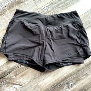 Athleta 3.5” running shorts